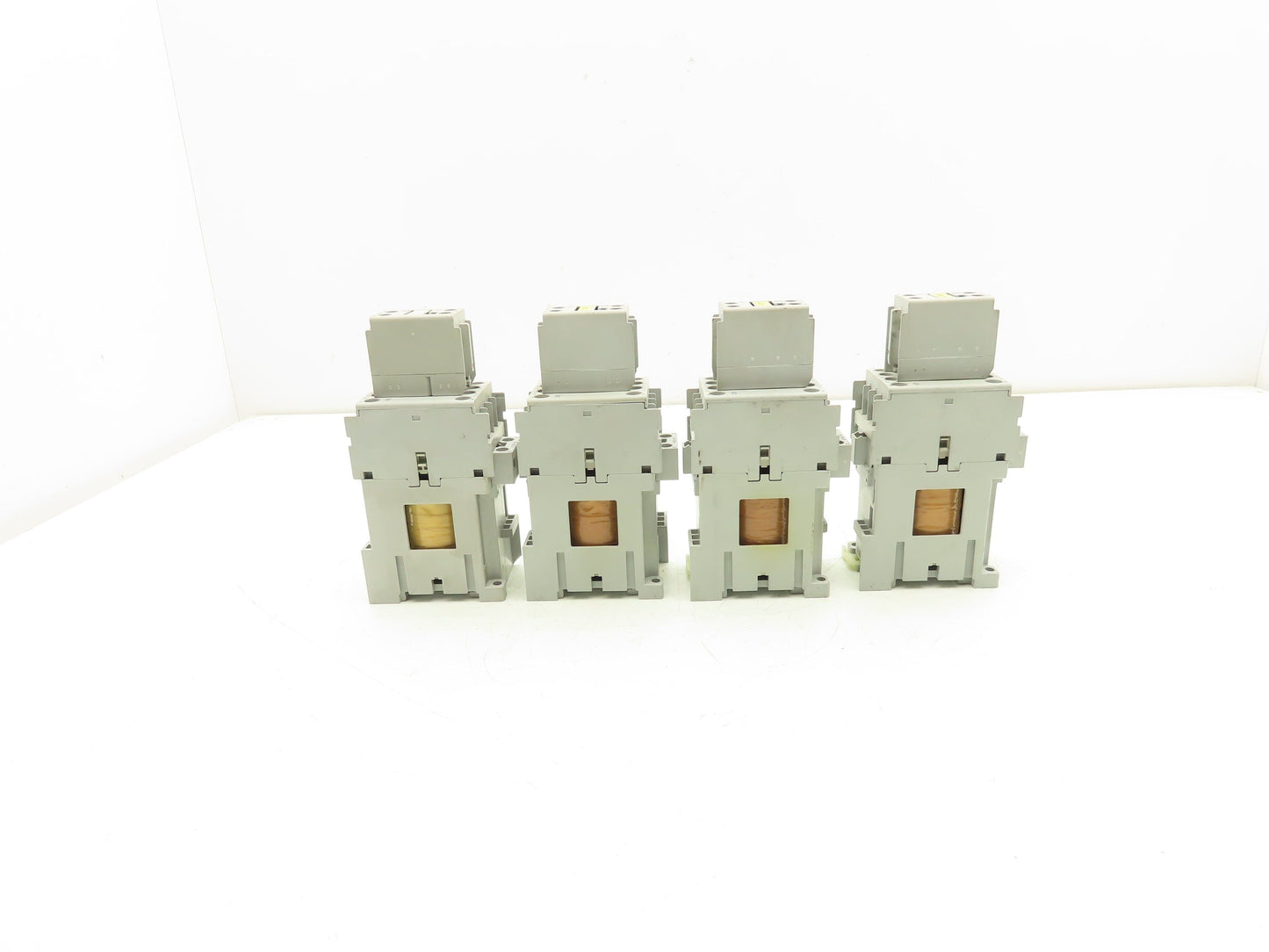 Allen Bradley 100-C09D*01 IEC Contactor 9A 3-Pole 24VDC Coil Aux 100-F Lot of 4