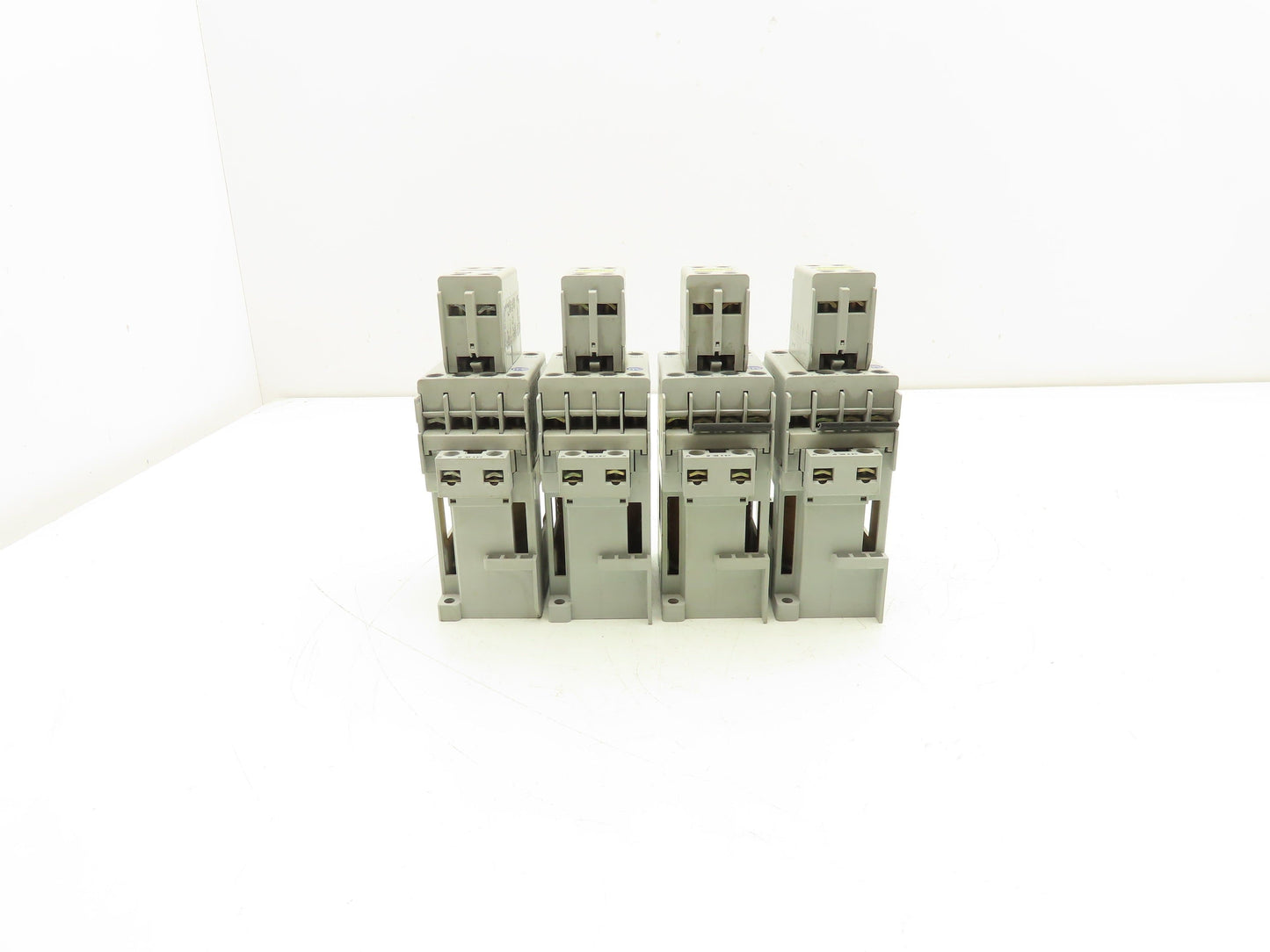 Allen Bradley 100-C09D*01 IEC Contactor 9A 3-Pole 24VDC Coil Aux 100-F Lot of 4