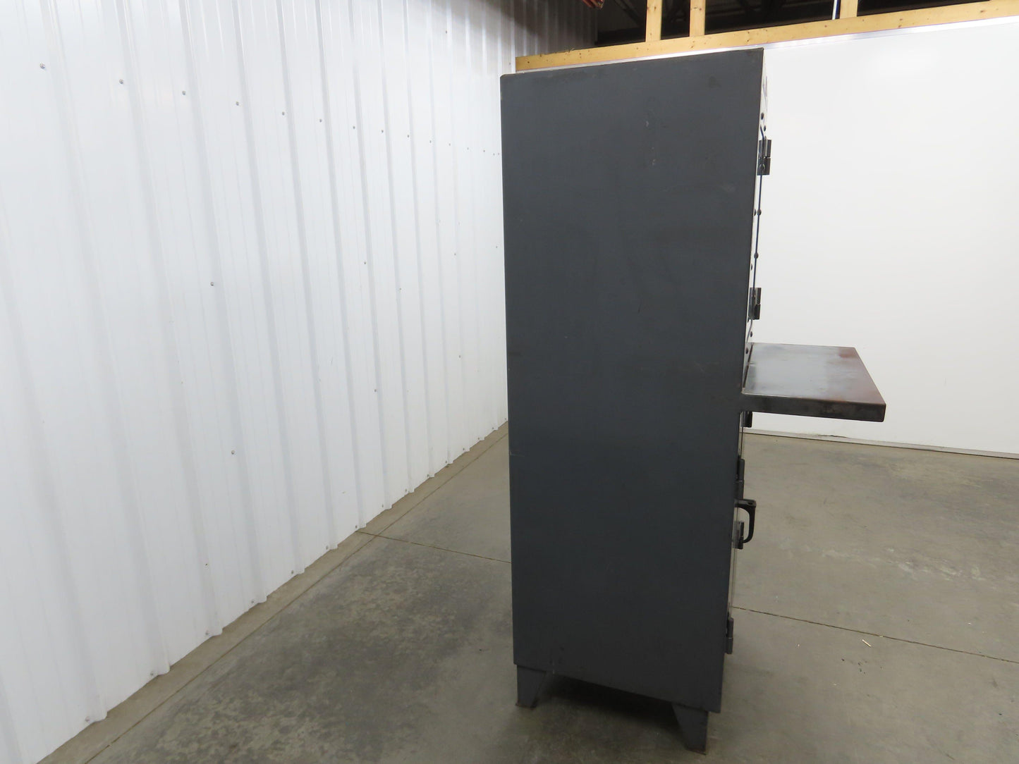 Stronghold 26-CC-242 Extreme Duty 12 GA Computer Cabinet 26" W 24" D 72" H