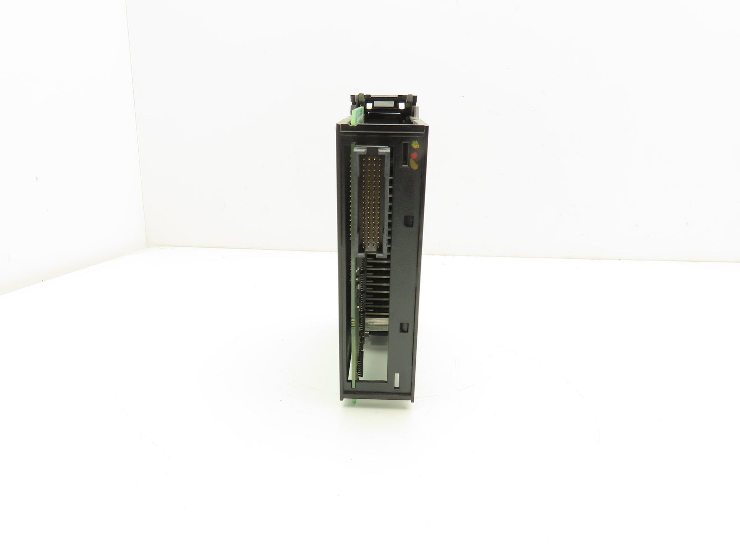 Allen Bradley 1756-IB32/A ControlLogix Input Module L01 32 Point 24VDC Ser.A