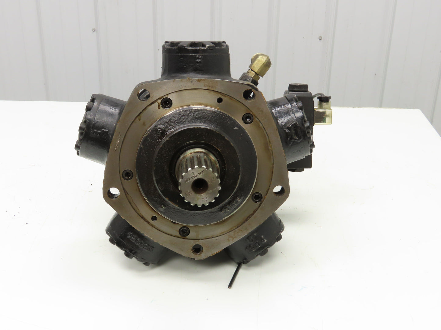 Kawasaki Staffa HM/C030/Z/30/21/F3/C1/30/PL490 Radial Piston Hydraulic Motor