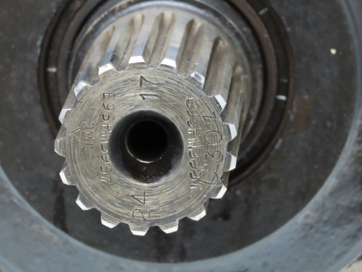 Kawasaki Staffa HM/C030/Z/24/17/F3/C1/30/PL490 Radial Piston Hydraulic Motor