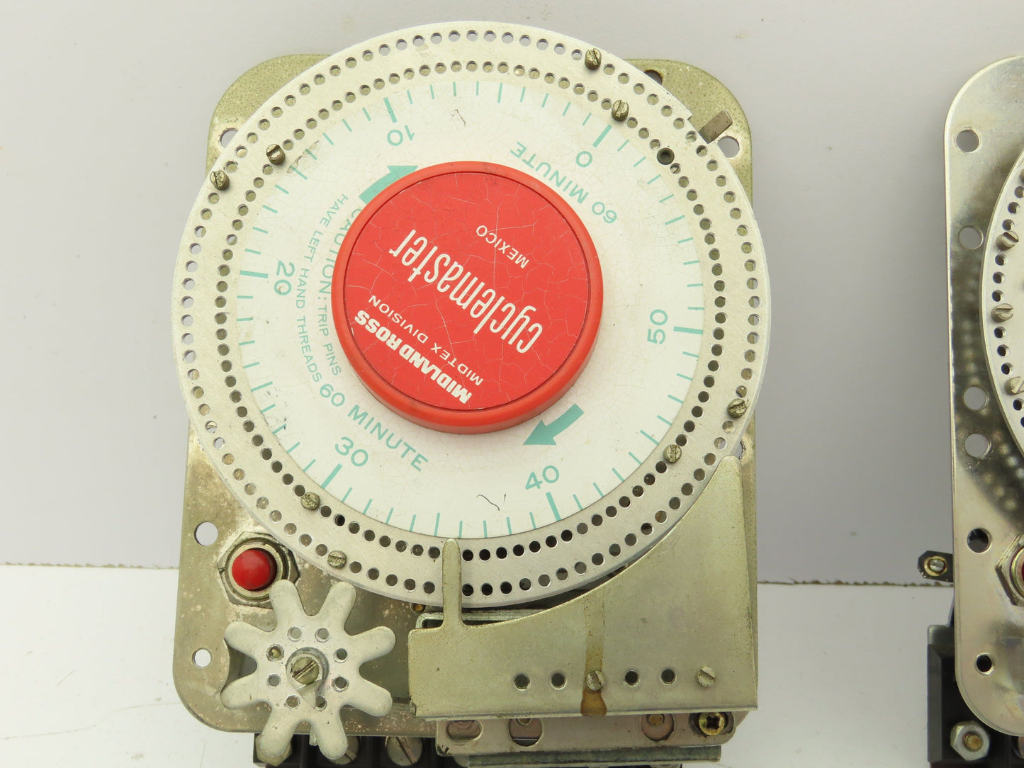 Midtex Relays Inc. 620 8119 Motor Switch Timer Cyclemaster 60 minute Lot Of 2