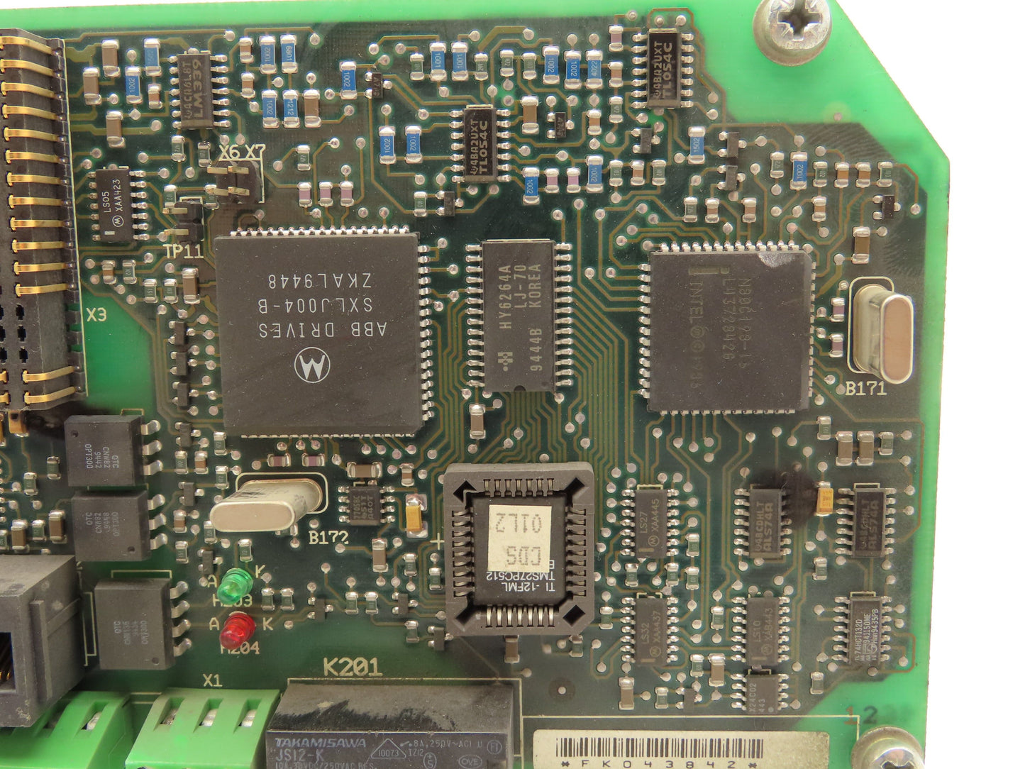 ABB ACS201-2P7-3-00-10 ACS 200 AC VFD Drive 480V 10A Broken Missing Cover