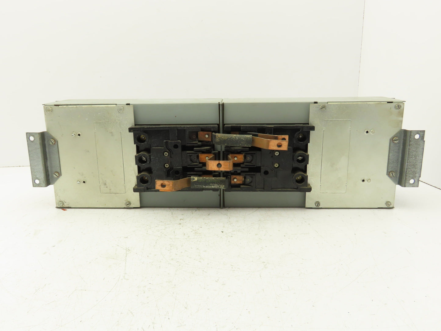 GE THP361 Fusible Panelboard Disconnect Switch Twin QMR 30A 600V 3 Pole