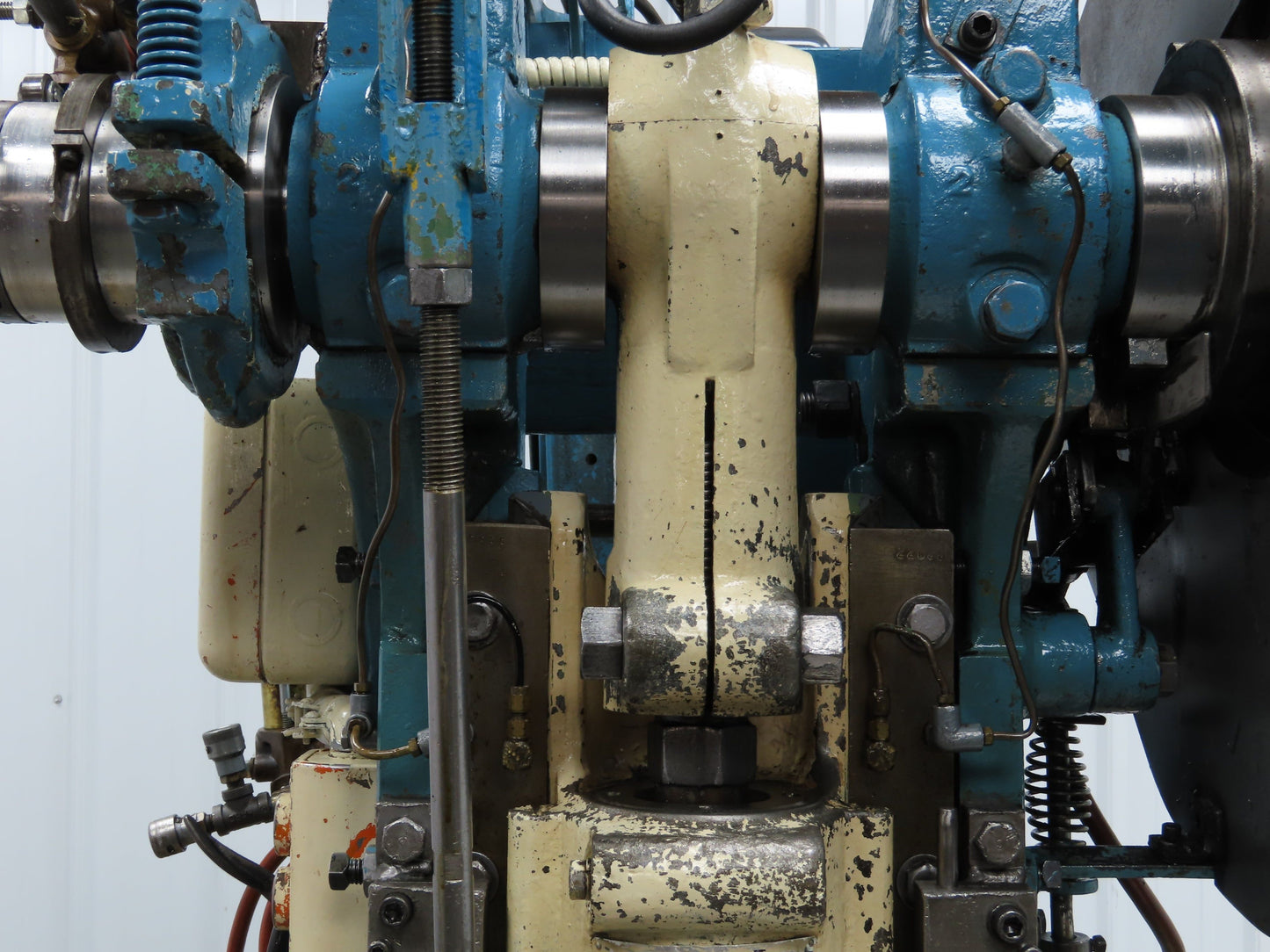 L&J No 2 Mechanical OBI Punch Press 18 Ton 2" Stroke 6" Throat 2Hp 3Ph
