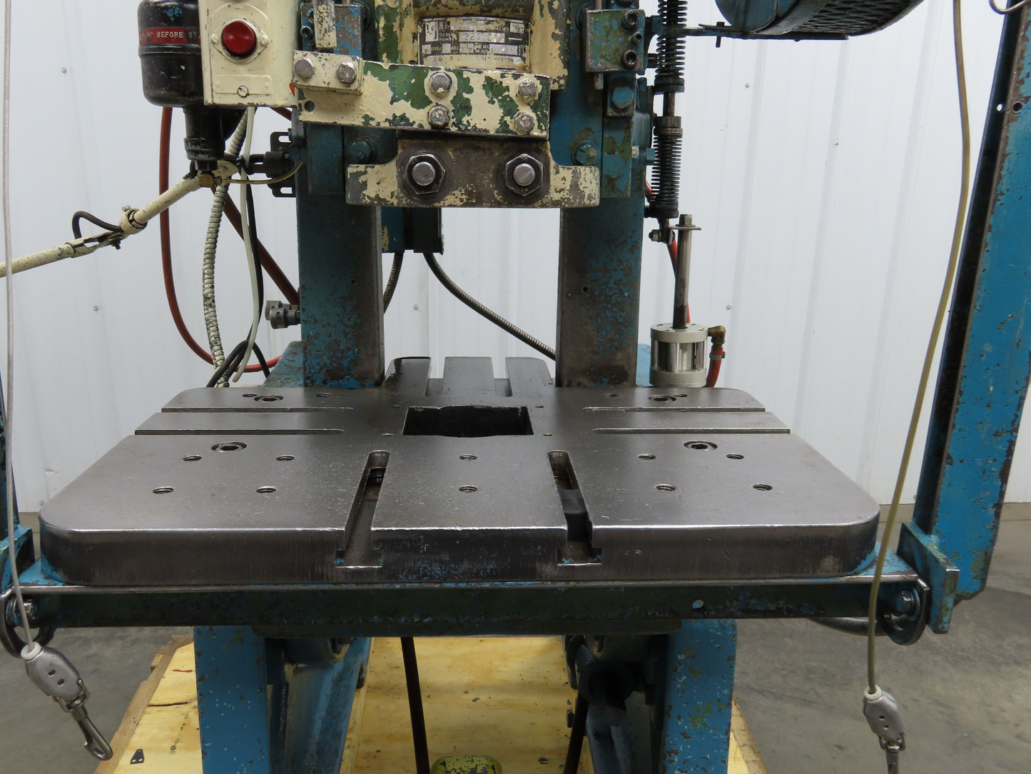 L&J No18 No 18 Mechanical OBI Punch Press 18 Ton 2" Stroke 6" Throat 1.5Hp 3Ph