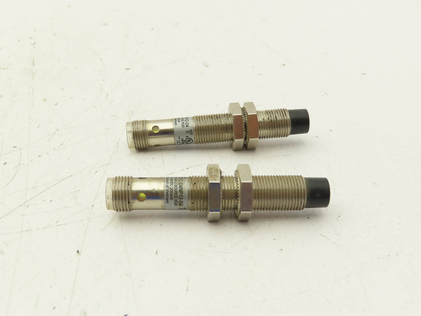 Allen Bradley 827C-D4NP12-D4 Proximity Sensor 12mm 10-30VDC Lot of 2