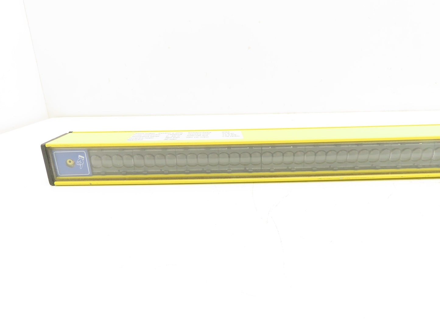 Cedes S2S-AEF1I-KH3-ACD53 Safe2+ Safety Light Curtain Emitter 360mm Long