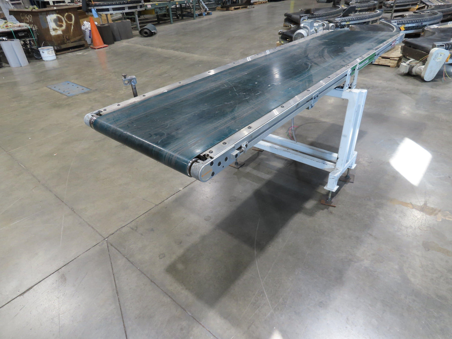 Gammerler 28"x8' 5" Slider Bed Conveyor 22" Flat Belt 125 FPM 480V Low Profile