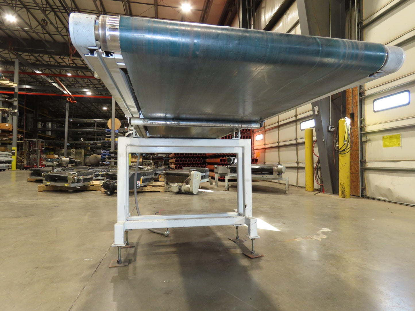 Gammerler 28"x8' 5" Slider Bed Conveyor 22" Flat Belt 125 FPM 480V Low Profile
