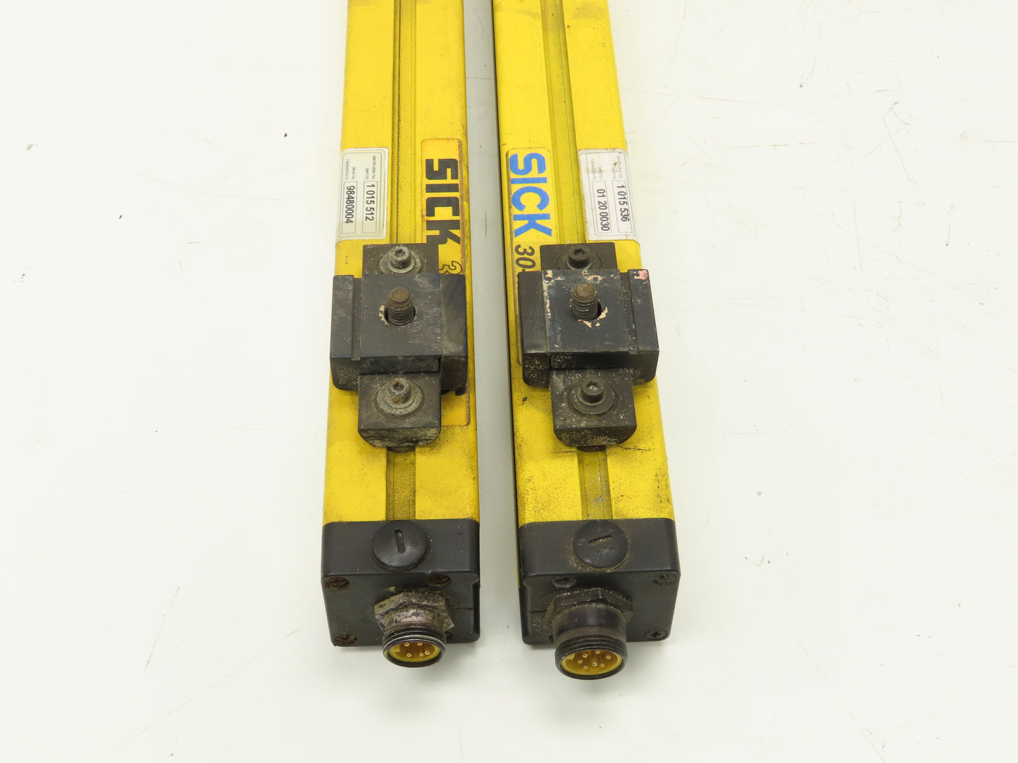 Sick 30-MGS Safety Light Curtain Transmitter Receiver Set MGSS 90-12/MGSE90-12B