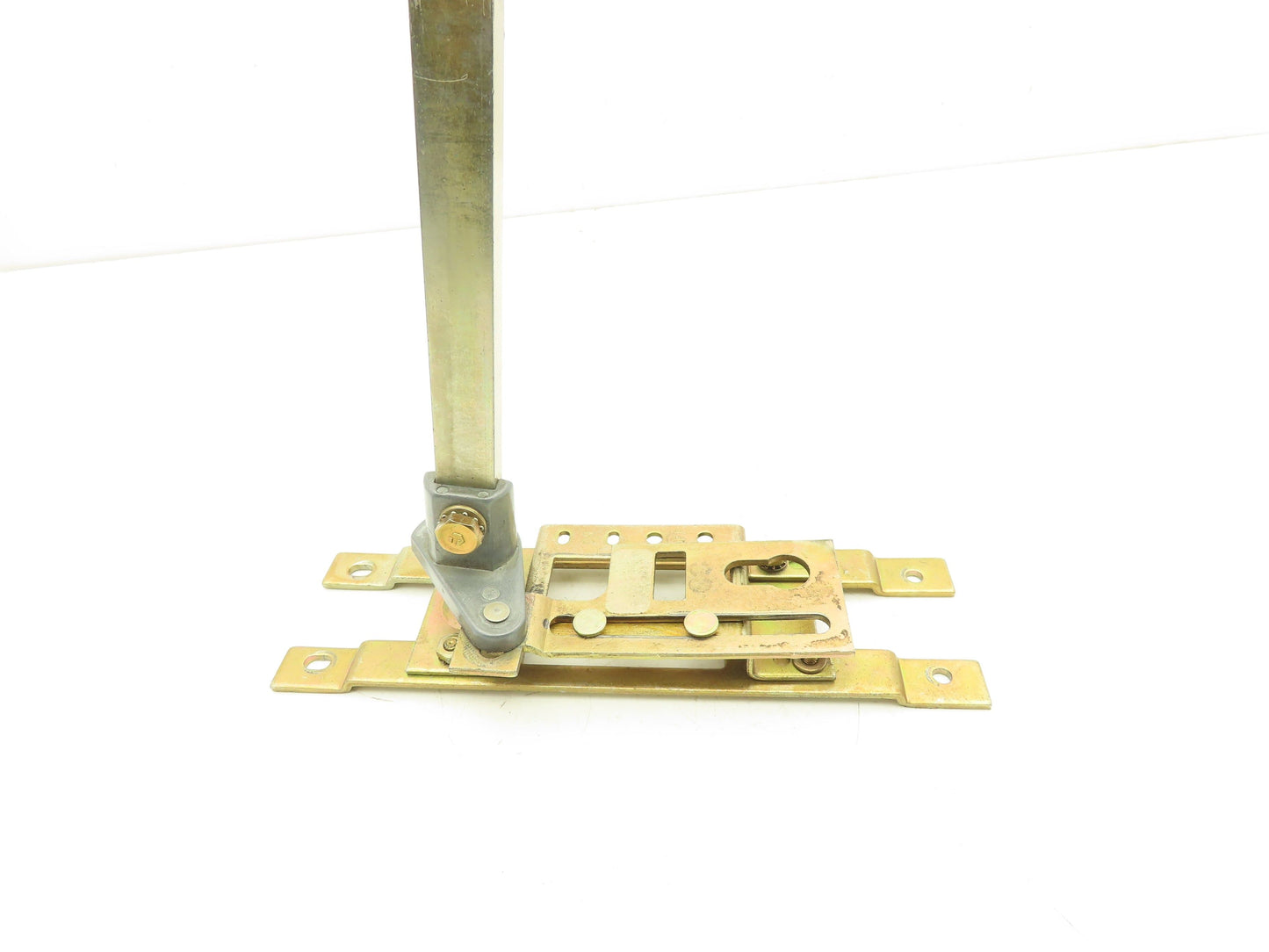 Square D 9421 LK-1 Circuit Breaker Operating Mechanism Rotary Handle 250A 3 Pole