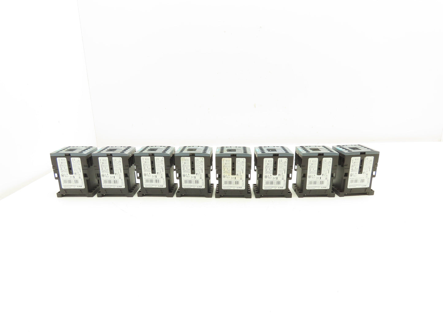 Siemens 3RT20161BB41 Power Contactor 24V Coil 600VAC 20A 3PH Lot Of 8