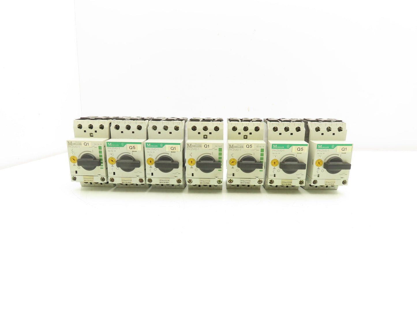 Moeller PKZM0-1 Circuit Breaker Motor Protector 1A 600VAC 3PH 1/2HP Lot Of 7