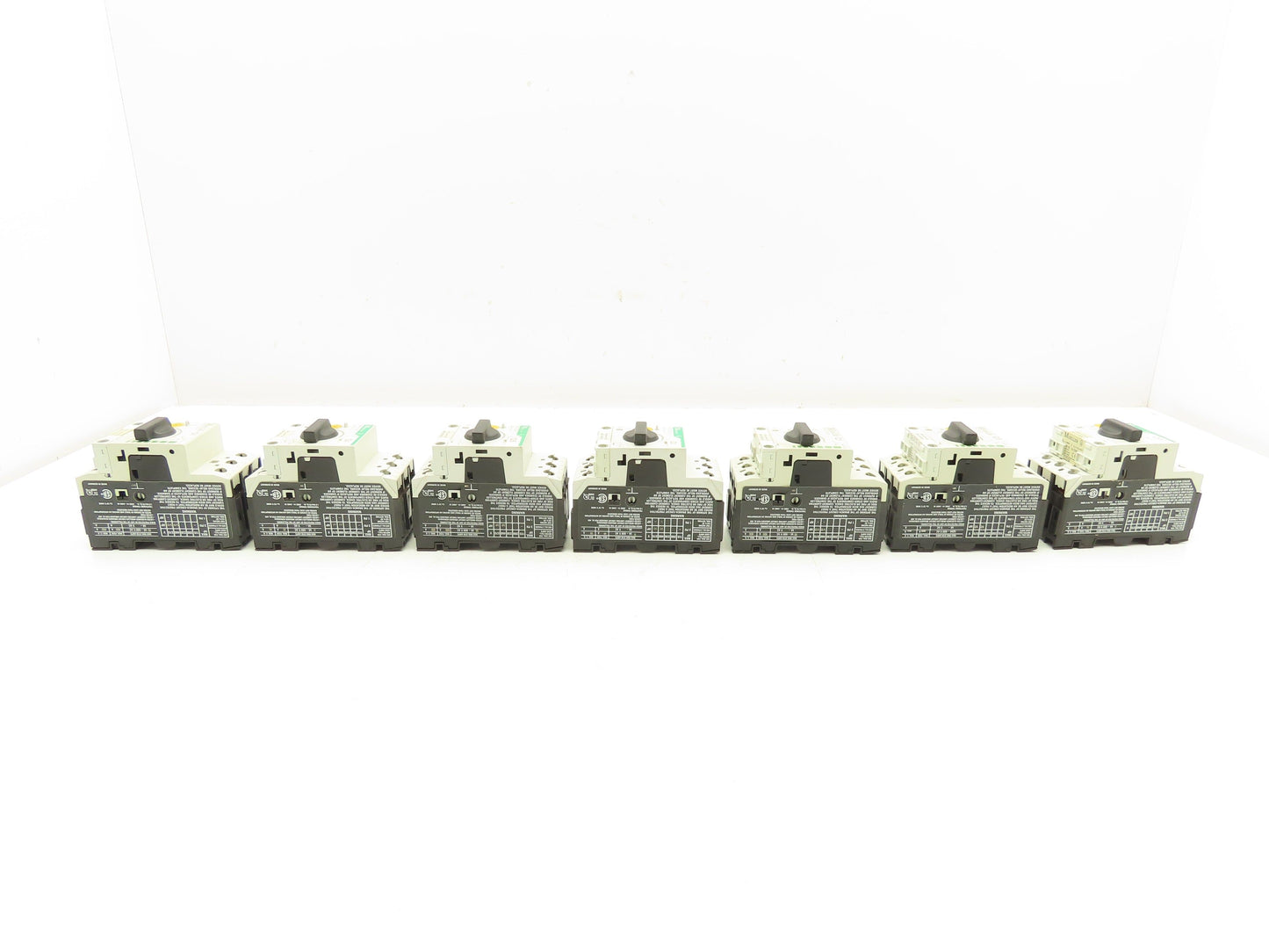 Moeller PKZM0-1 Circuit Breaker Motor Protector 1A 600VAC 3PH 1/2HP Lot Of 7