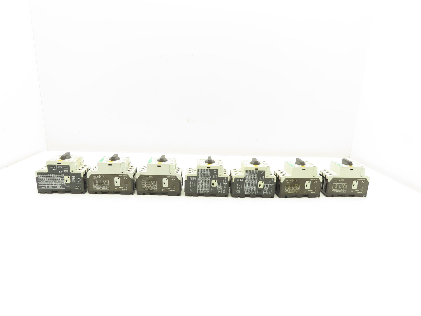 Moeller PKZM0-1 Circuit Breaker Motor Protector 1A 600VAC 3PH 1/2HP Lot Of 7