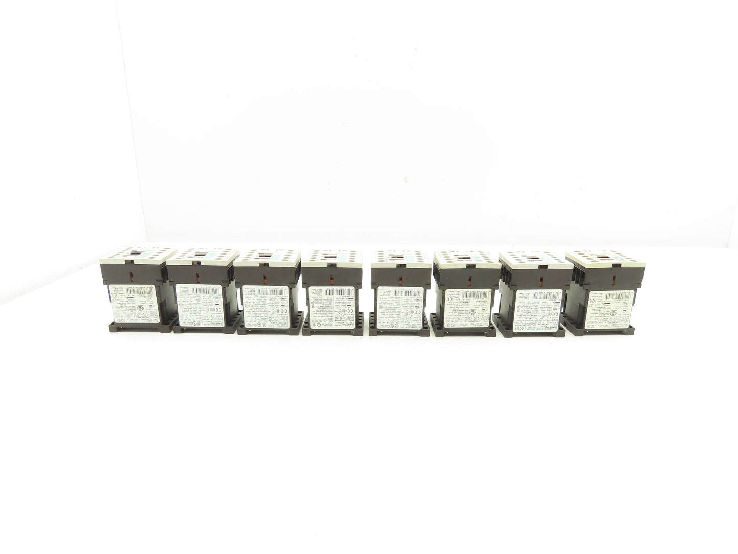Siemens 3RT1016-1BB41 Contactor 24VDC Coil 9A 400VAC 4kW 3Pole Lot Of 8