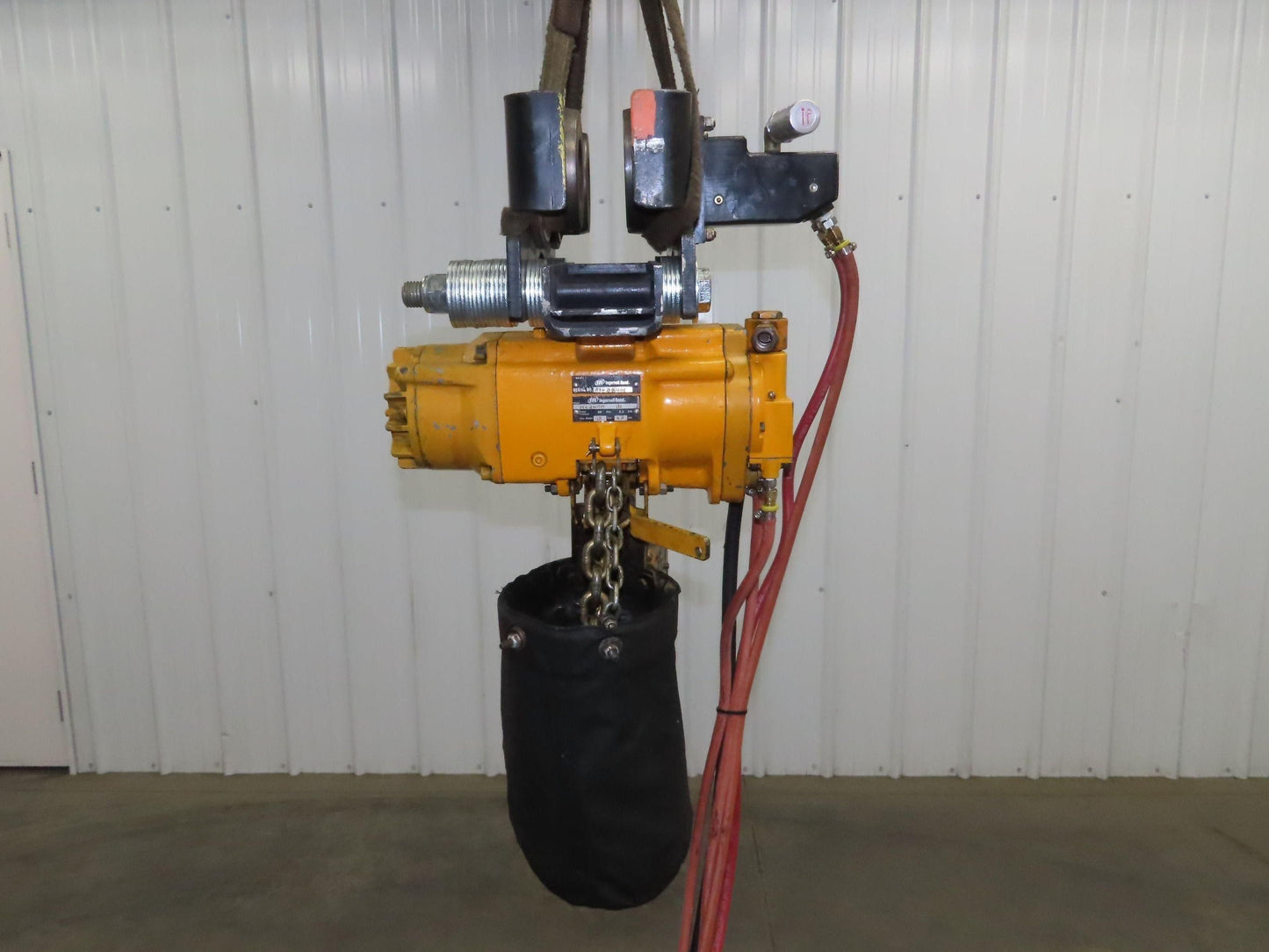 Ingersoll Rand HL2000 2 Ton 4000Lb Pneumatic Air Hoist 16' Lift w/Power Trolley
