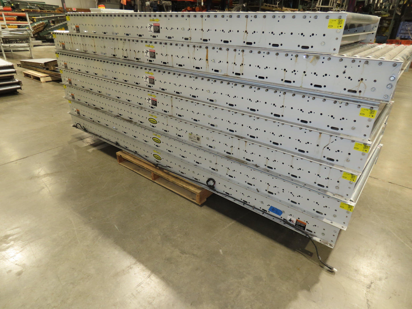 Hytrol 190E24 40"x 68' Accumulation Roller Conveyor 37"BF 24V O-Ring Drive E24i