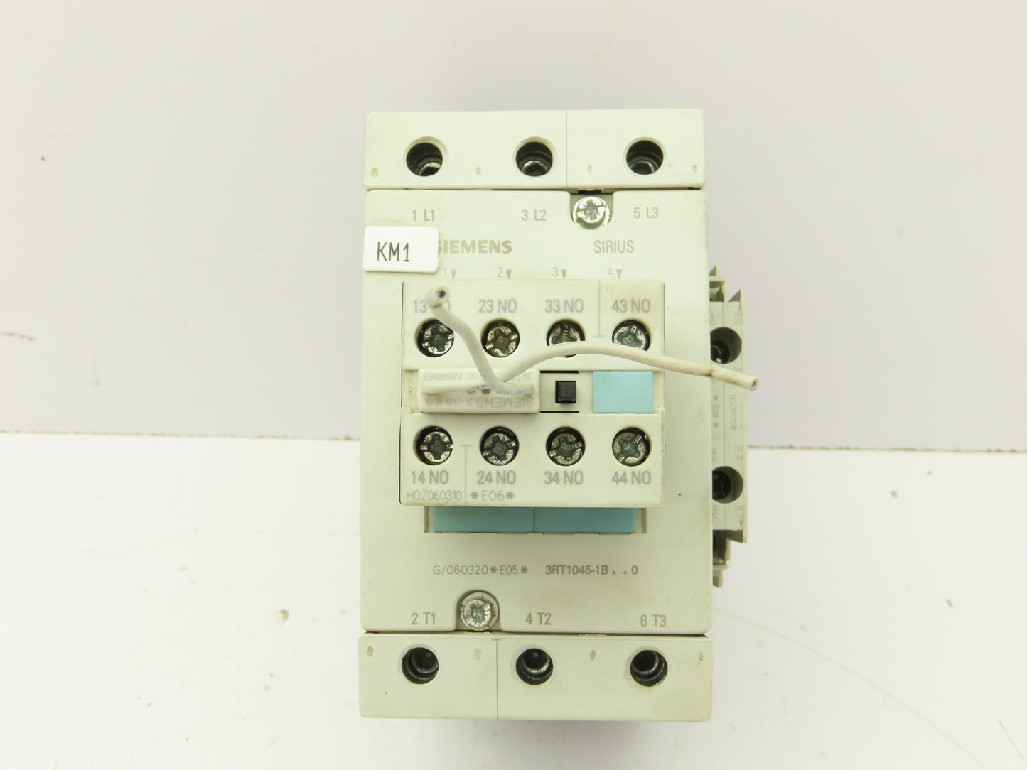 Siemens 3RT1045-1BB40 Sirius Motor Starter Contactor 24vDC Coil