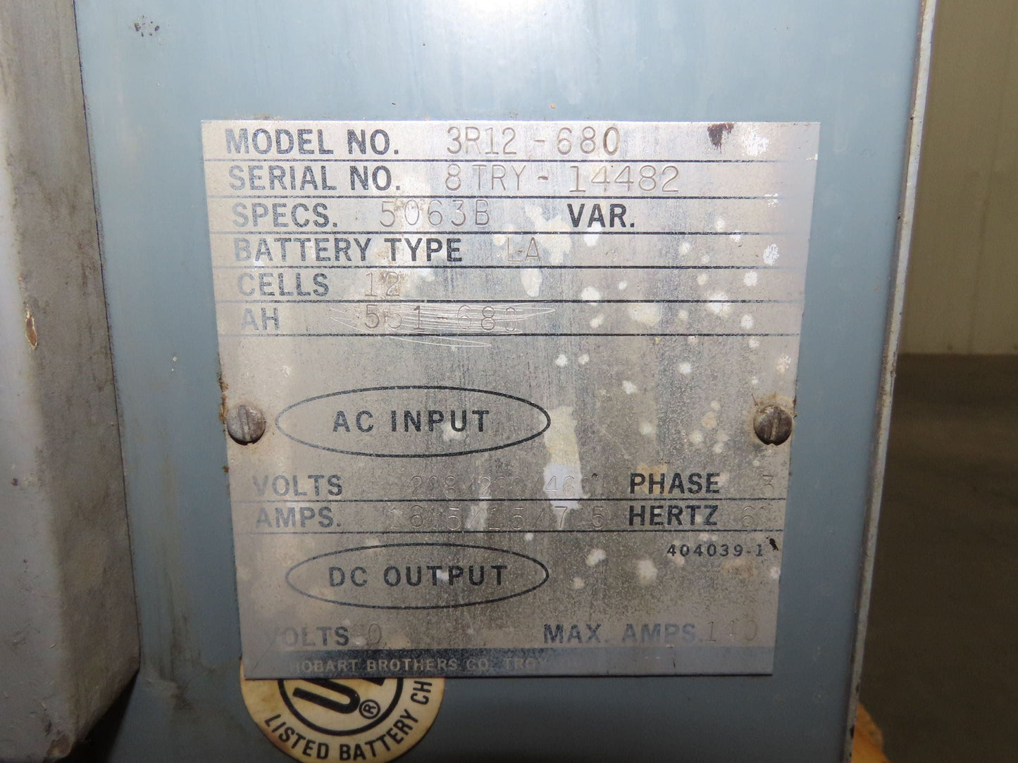 Hobart 3R12-680 Forklift Battery Charger 24V 551-680AH 230/460V 3Ph