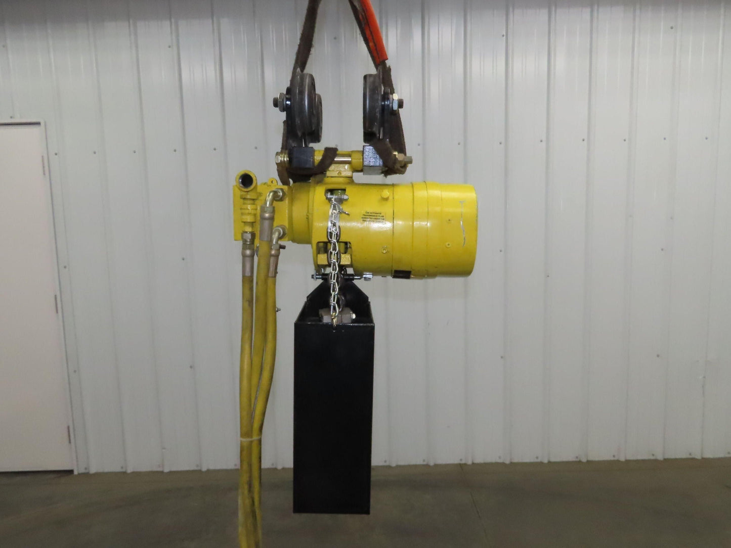 Yale KAL 1 Ton 2000Lb Pneumatic Air Chain Hoist 10' Lift Pendant w/Push Trolley