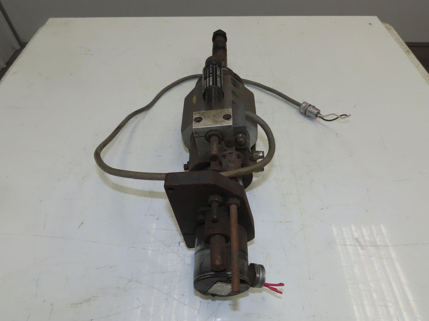Drillunit DUSDS 810STP Drill Unit 3.93" Stroke 800 RPM w/Adj Hydro Checker