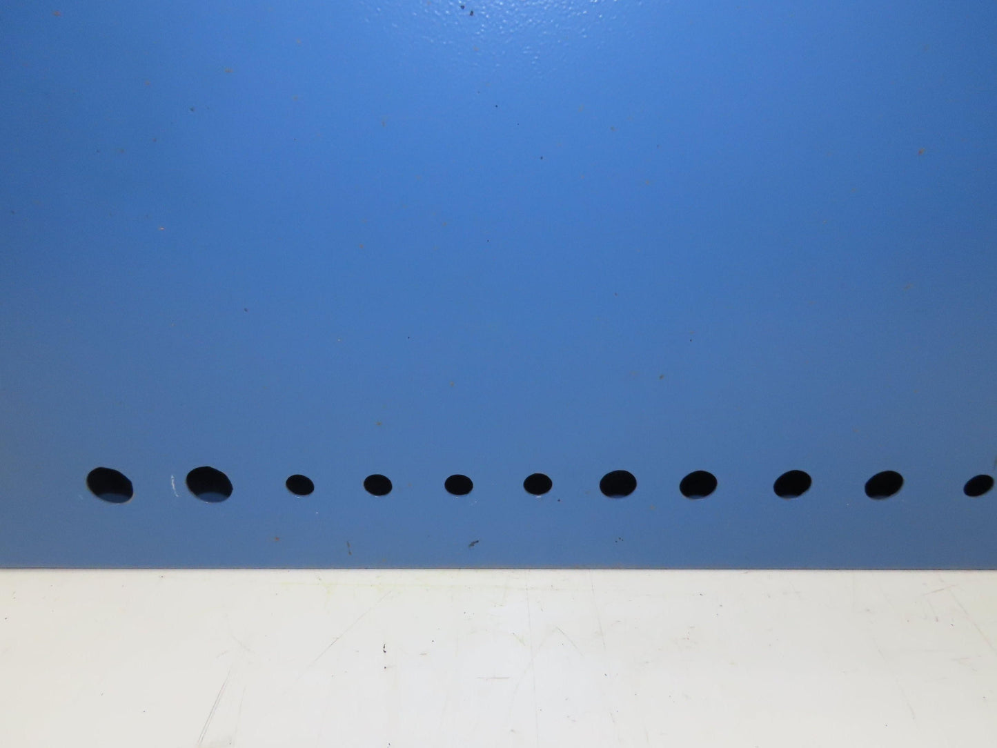 Rittal AE-1039500 Electrical Enclosure 380x600x200mm Wall Mount 14x24x8" NEMA 12