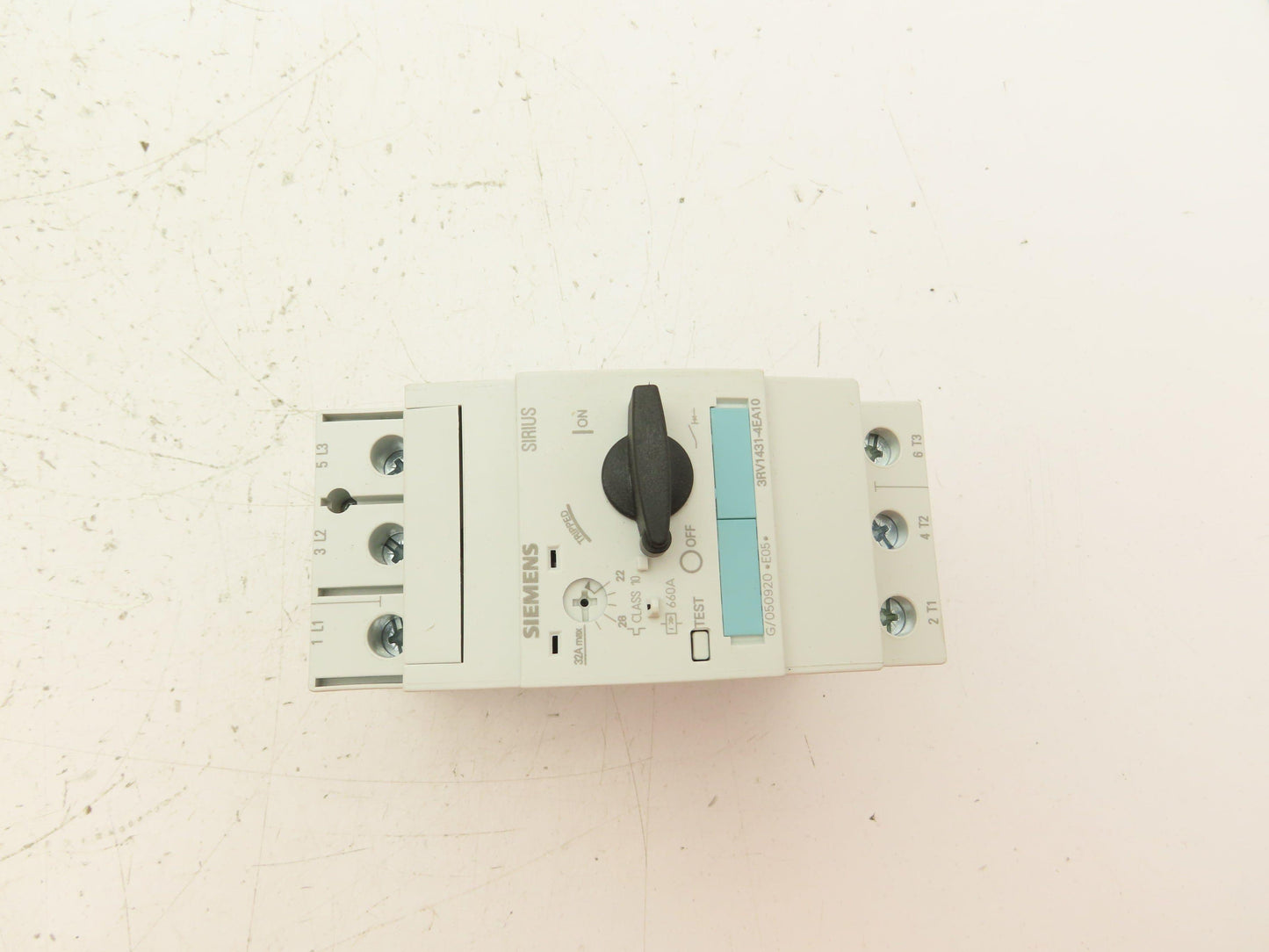 Siemens 3RV1431-4EA10 Manual Motor Starter Circuit Breaker 22A-32A 3PH 600VAC