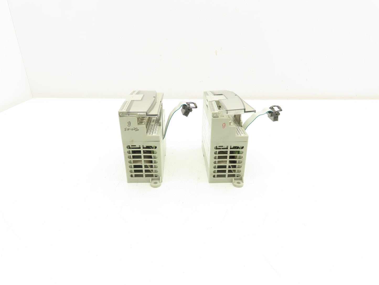 Allen Bradley 1762-IQ16 MicroLogix Sink Source Input Module Ser B Lot Of 2