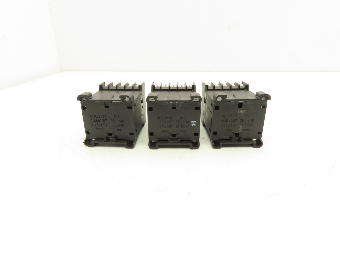 Siemens 3TF2810-0LB4 Contactor Sz 00 3-Pole 16A 1NO 600V 3PH 24VDC Coil Lot of 3