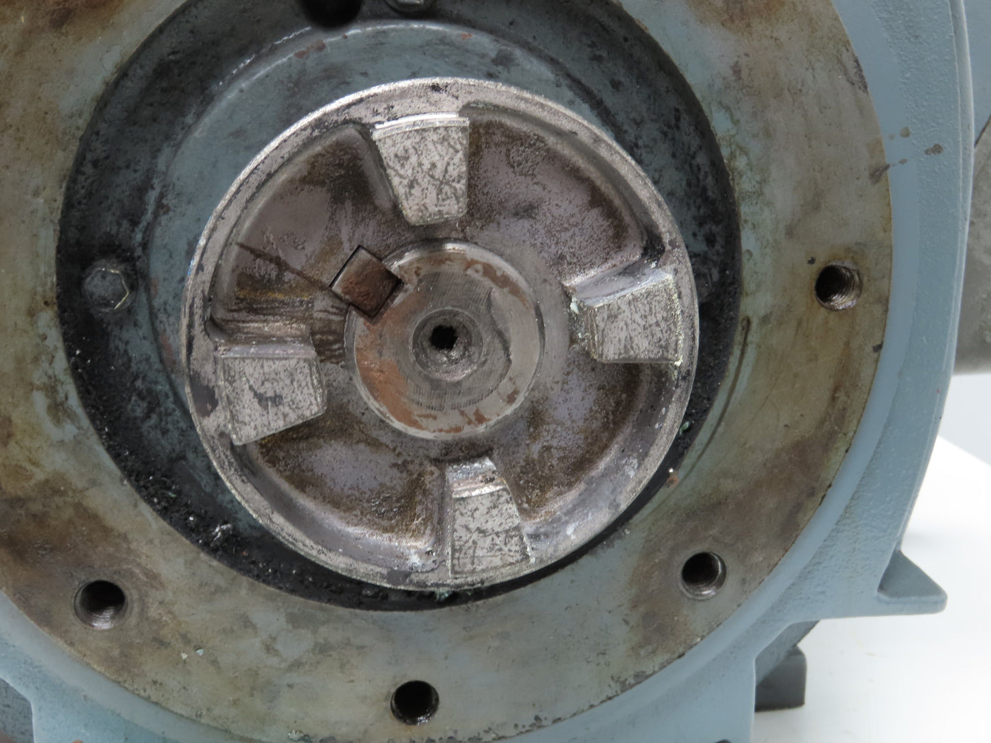 General Electric 5K365JL322APF2 AC Motor 50Hp 1185 RPM 230/460V 3PH 365TSC Frame