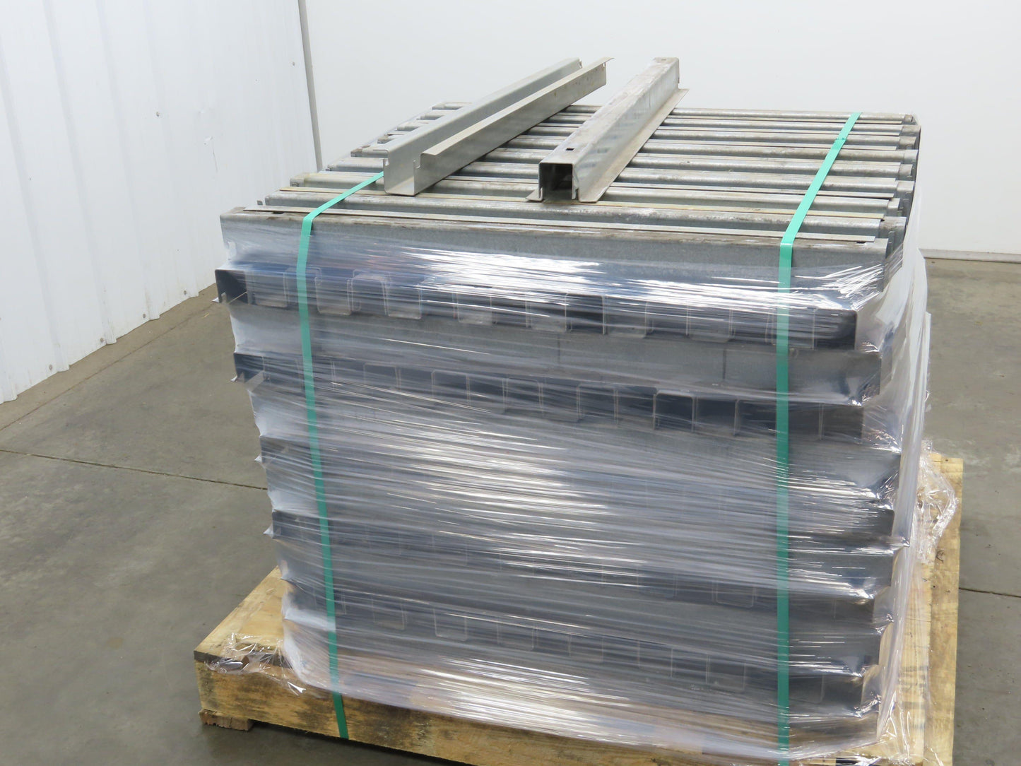 42" Pallet Racking Pallet Support Interlake Roll-in Style 2"x 37-7/8" Lot of 275