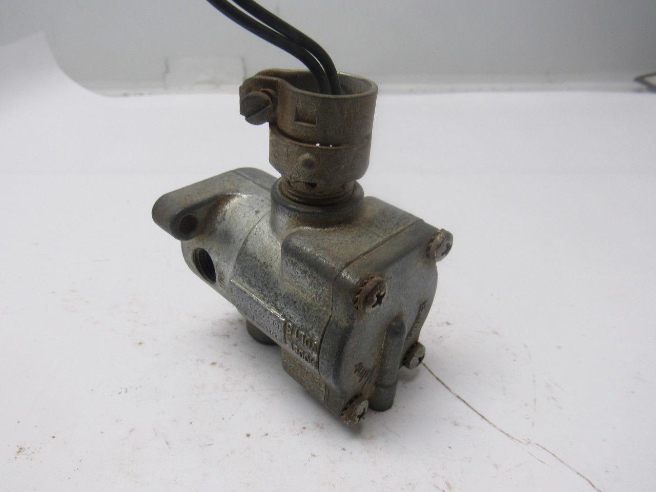 Schrader Bellows - K055 1037 Pilot valve line mount 115V 2-way NC 1/8" ports