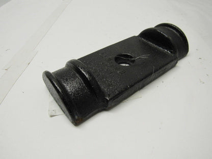 International Truck and Engine 3864362C1 U bolt seat