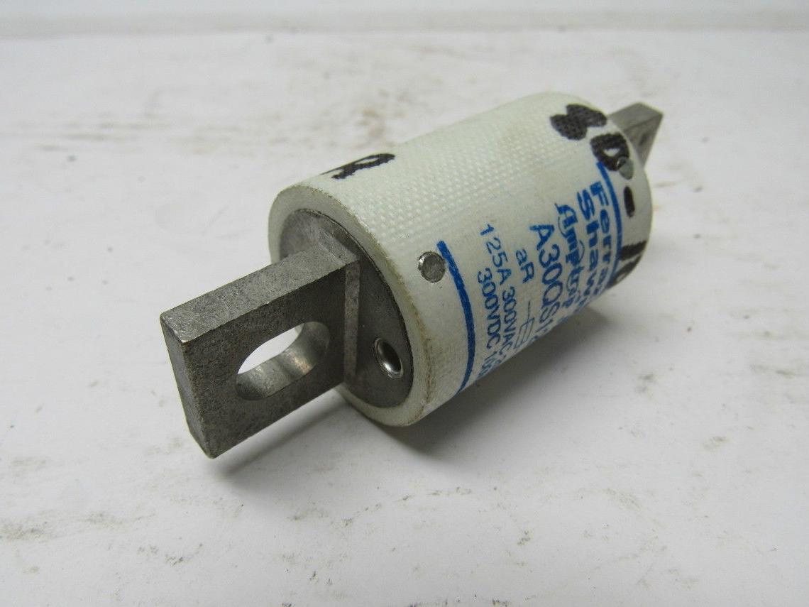 Ferraz Shawmut A30QS125-4 Semiconductor Protection fuse 125A 300V Bolt in Blades