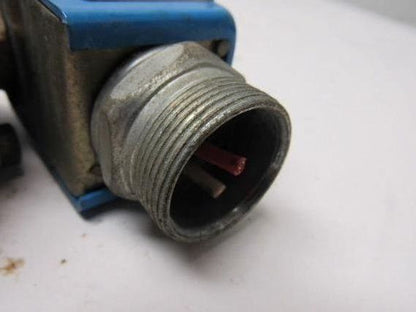 Honeywell 706N7A1BN Solenoid Valve 3/4"NPT 9/16 Orifice 120/60V 0-150PSI