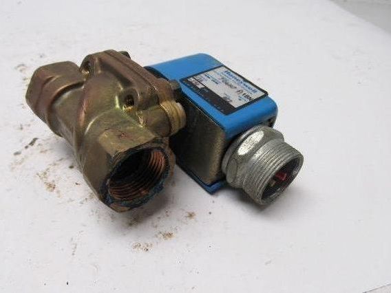 Honeywell 706N7A1BN Solenoid Valve 3/4"NPT 9/16 Orifice 120/60V 0-150PSI