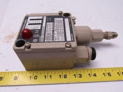 A-B Allen Bradley 836T-T252JX23X15 Style T Pressure Control