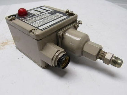 A-B Allen Bradley 836T-T252JX23X15 Style T Pressure Control