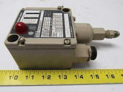 A-B Allen Bradley 836T-T253JX23X15 Style T Pressure Control Ser.A