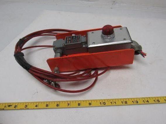Cutler Hammer E50SB & E50DH1 Body W/Limit Safety Switch Head, Side, Pushbutton