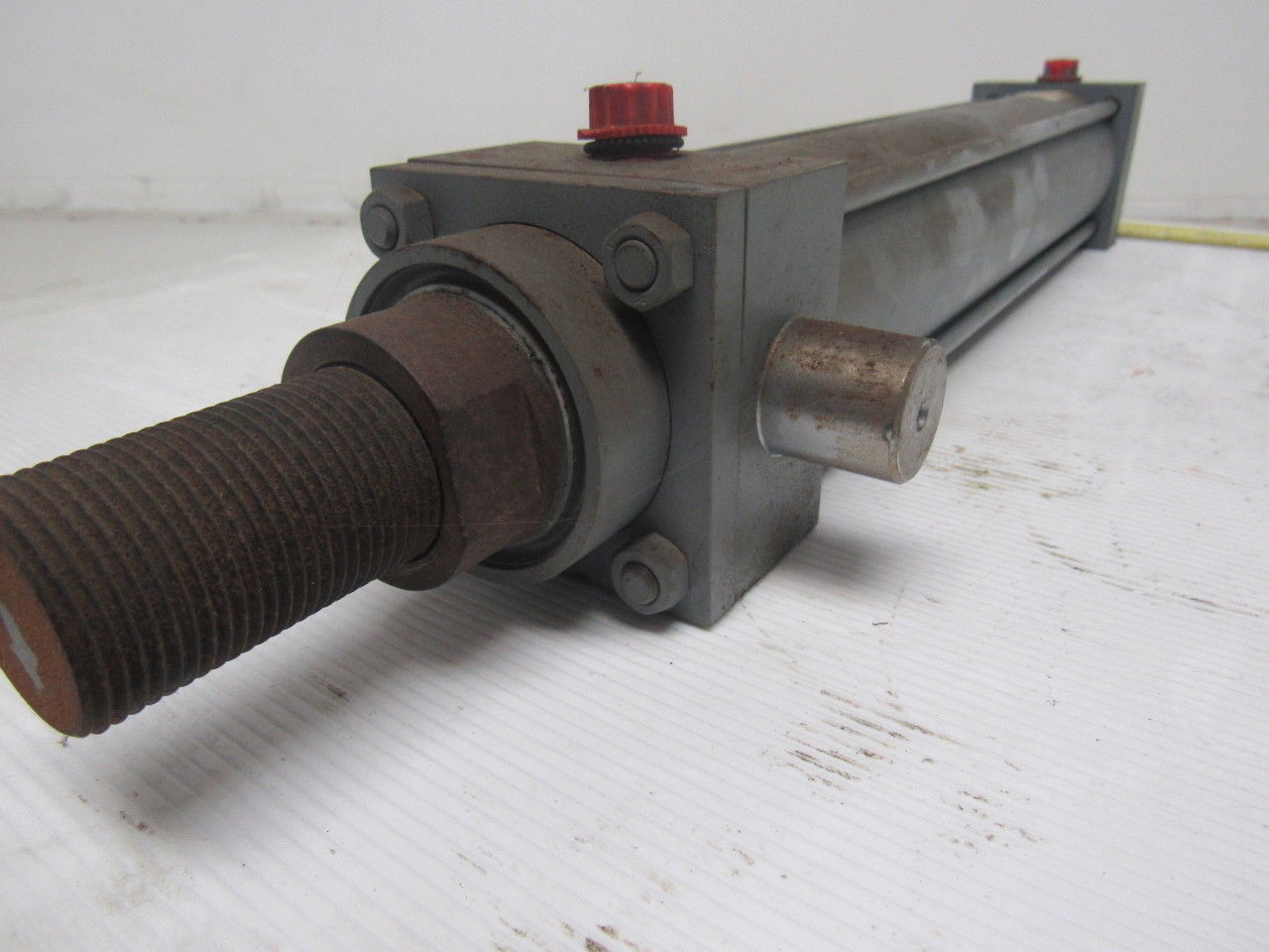 Miller Fluid Power AJ81R4B Pneumatic  Air Cylinder 2-1/2" Bore 1-3/4" Stroke