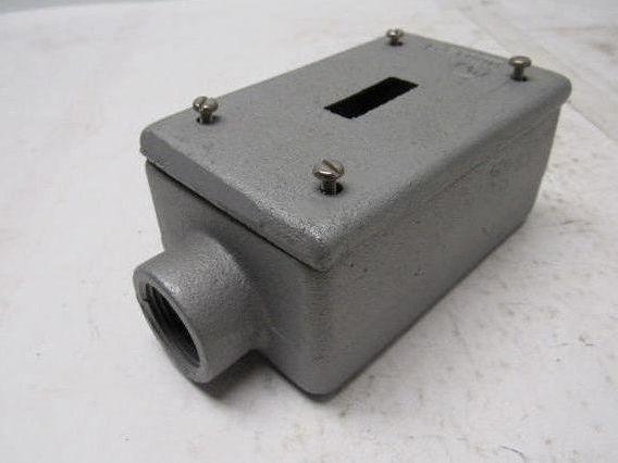 Appleton 3/4" Unilet Type FSE Gang Enclosure Switch Box  W/ Cover