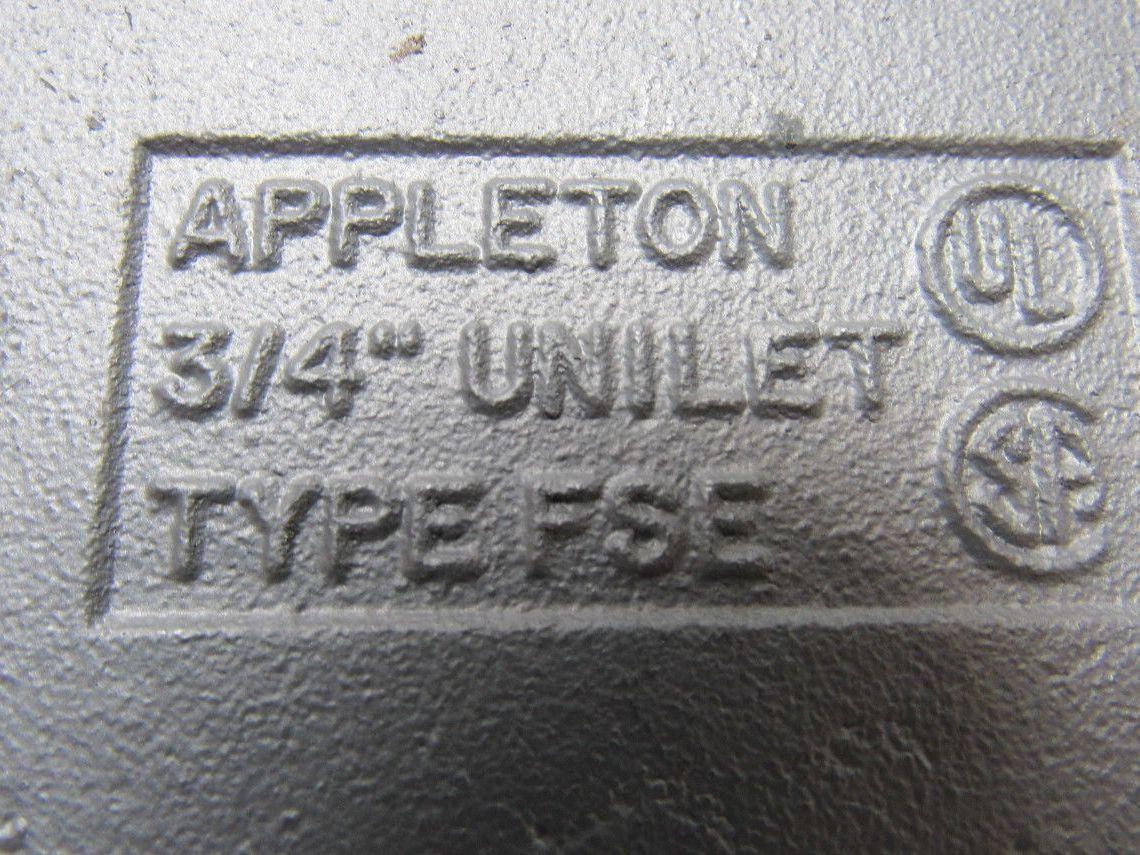 Appleton 3/4" Unilet Type FSE Gang Enclosure Switch Box  W/ Cover