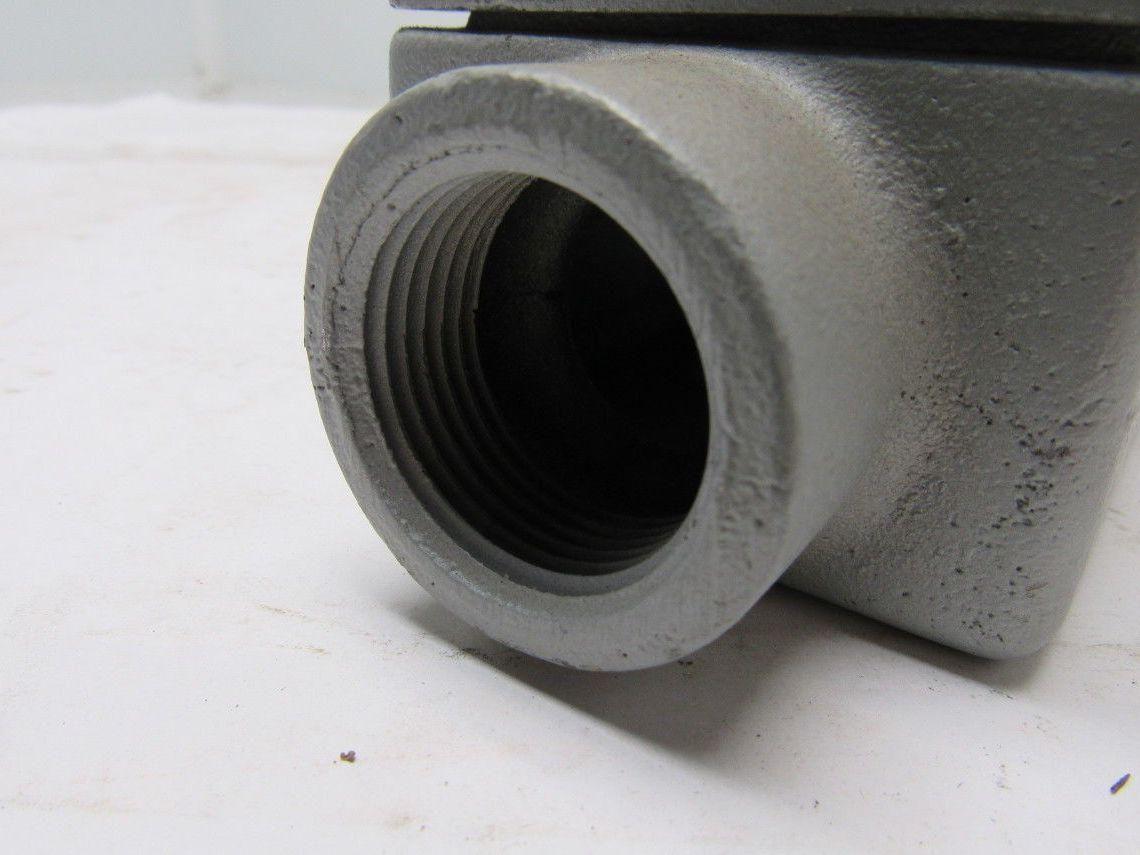 Appleton FS Unilet 1" Type C Gang Switch Box Enclosure W/Switch Cover