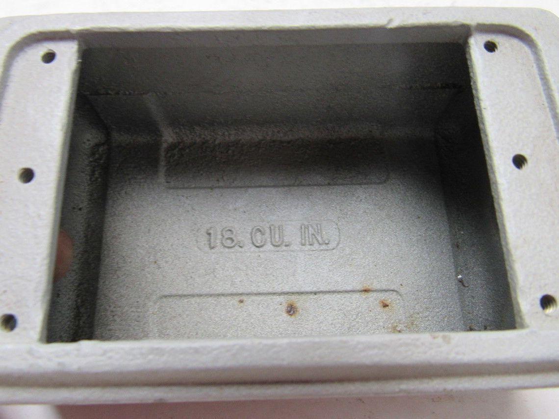 Appleton FS Unilet 1" Type C Gang Switch Box Enclosure W/Switch Cover