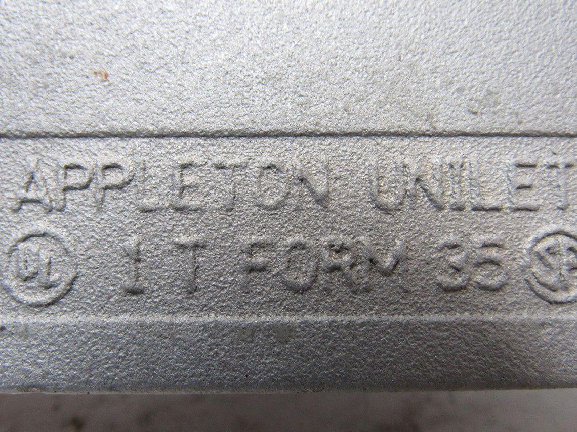 Appleton Unilet 1 T Form 35 Conduit Body Box Enclosure W/ Cover and Gasket