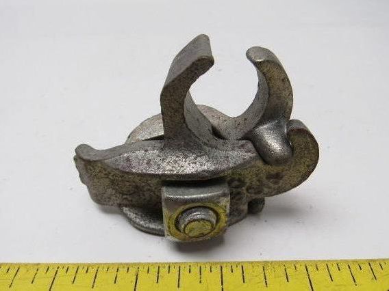 Steel City EC Series 3/4 Conduit Vertical Mount/Clamp Malleable Iron  Lot of 17